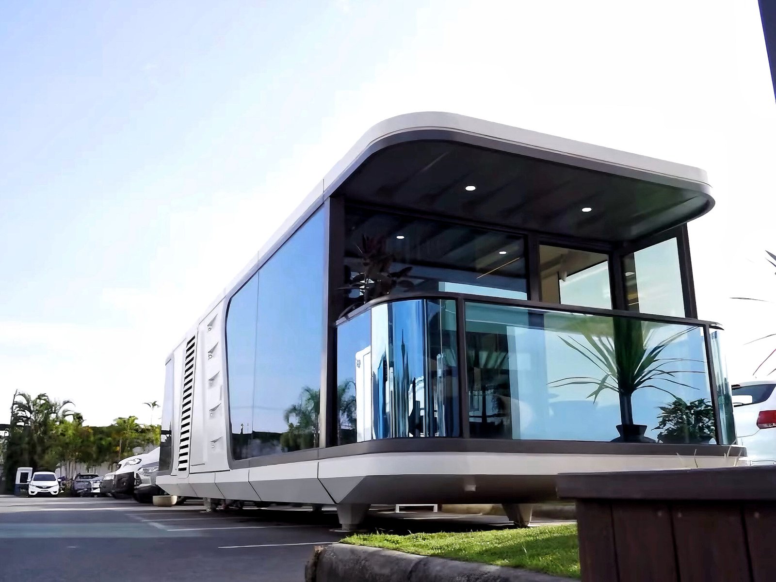 Brazil Capsule House 2025 12 18 164354