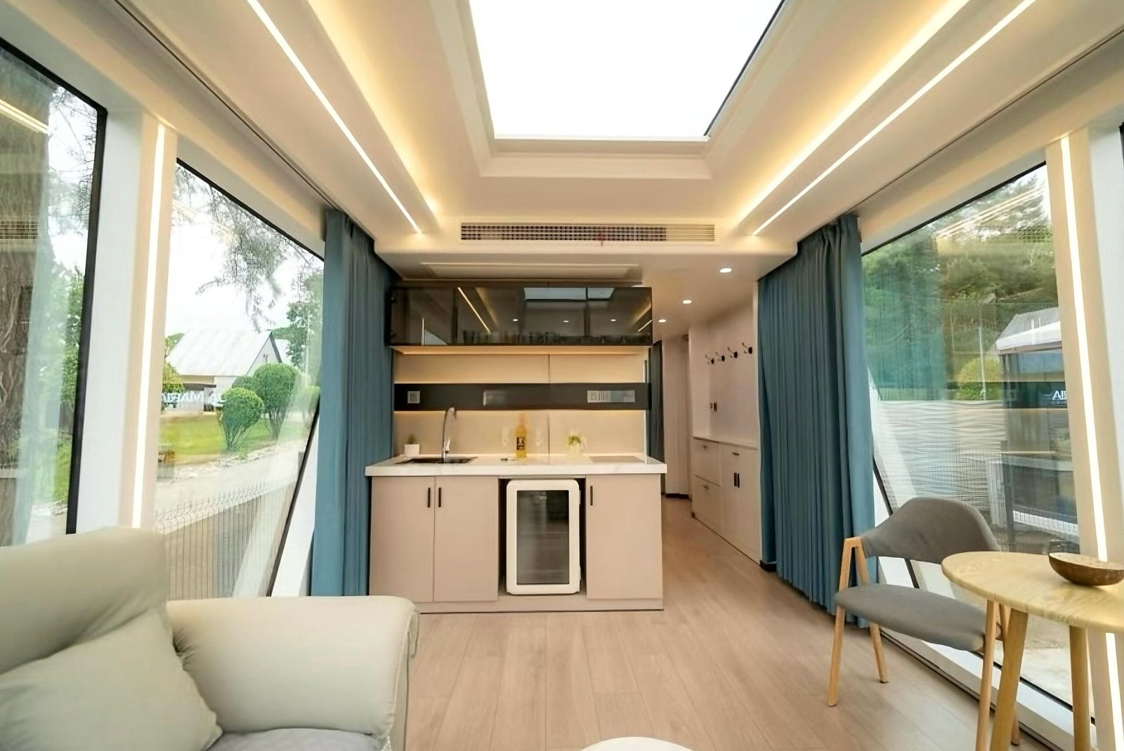 Spain Capsule House 2026 01 08 161144