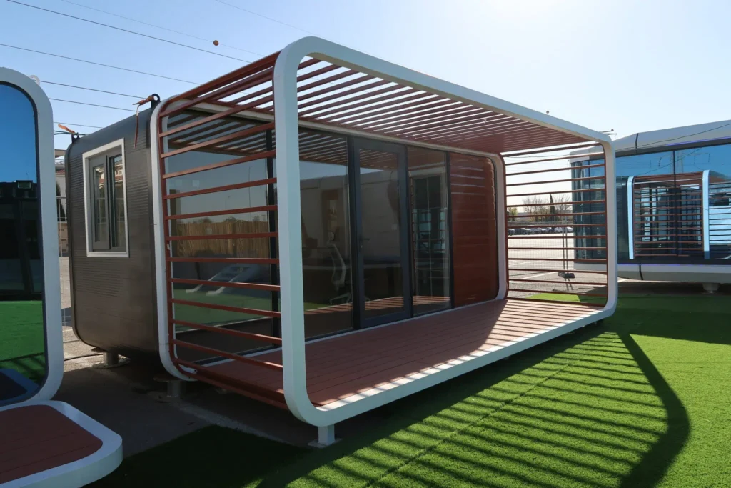 PROJECT Israel Capsule House Project