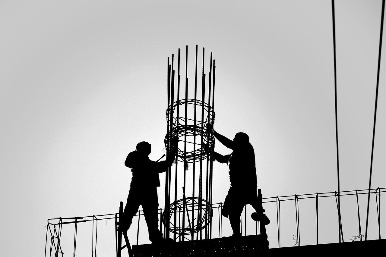 silhouettes, people, men, workers, construction, roof, building, install, media, metal, the beam, concrete, heaven, sunny